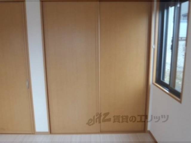 収納　押し入れ