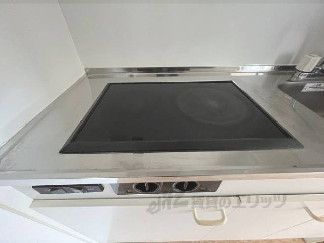 キッチン　コンロ