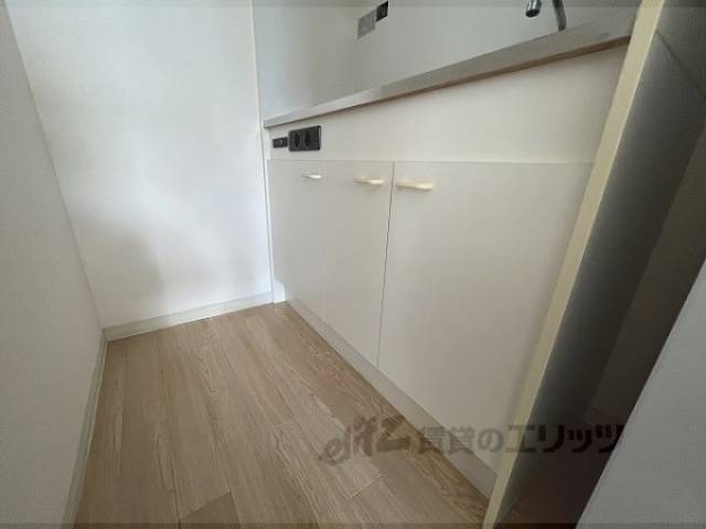 収納　キッチン台下