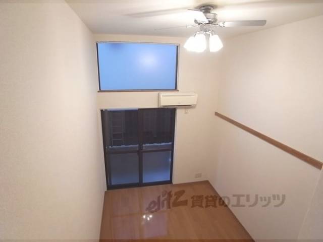 洋室　ロフトからの写真です。