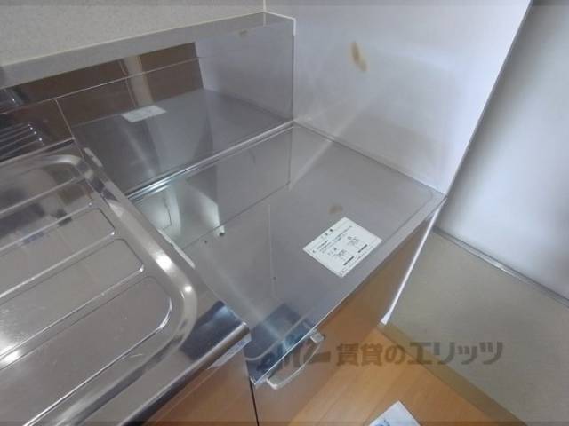 キッチン　コンロ置き場