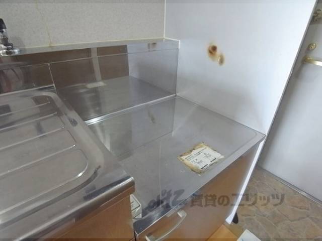 キッチン　コンロ置き場