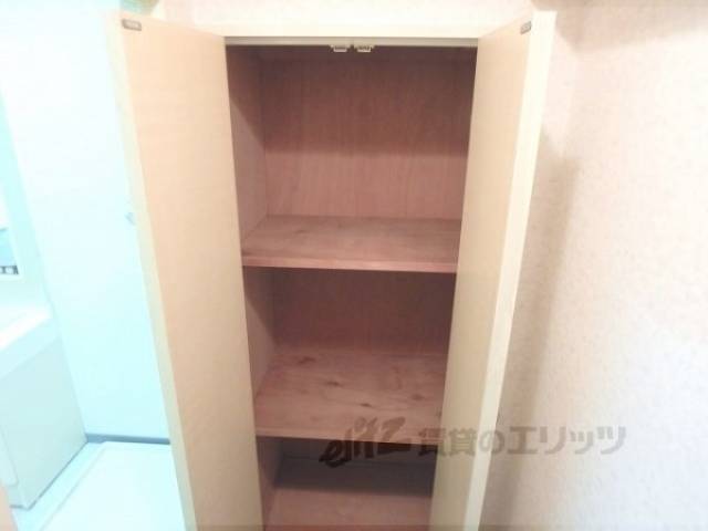 収納　トイレ内収納
