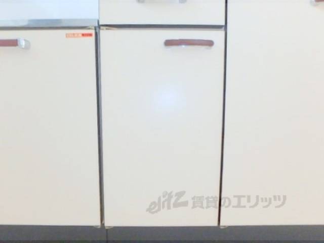 キッチン　収納