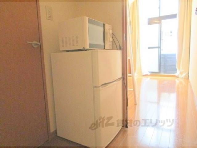 冷蔵庫置場　冷蔵庫・電子レンジ