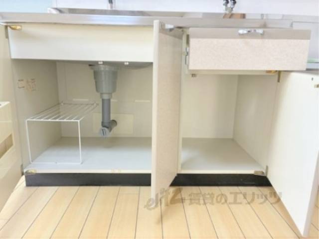 キッチン　キッチン下収納