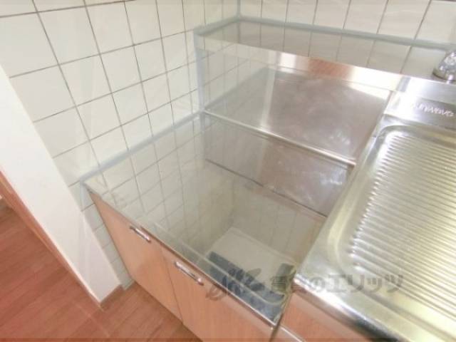 キッチン　コンロ置き場