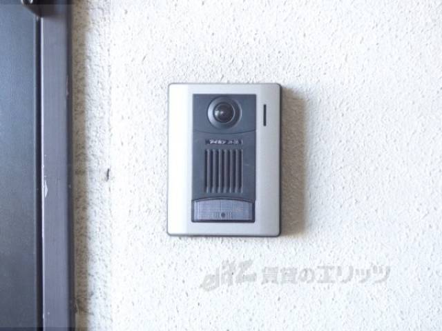 玄関　インターフォン