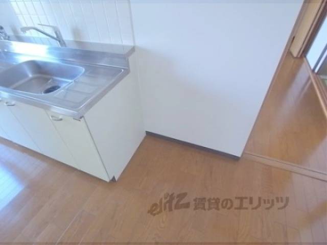 冷蔵庫置場