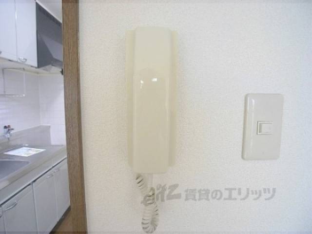 インターホン