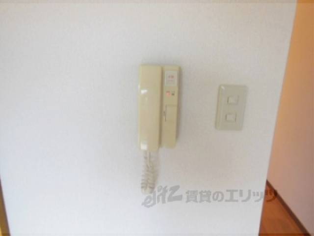 インターホン