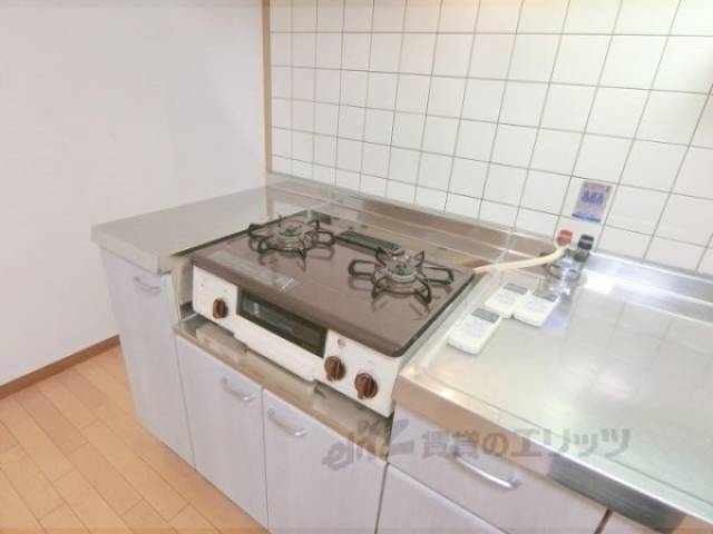 キッチン　コンロ