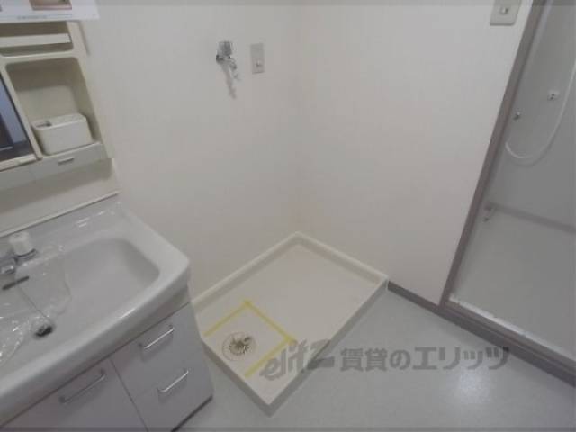 洗濯機置場　室内に設置可能ですよ