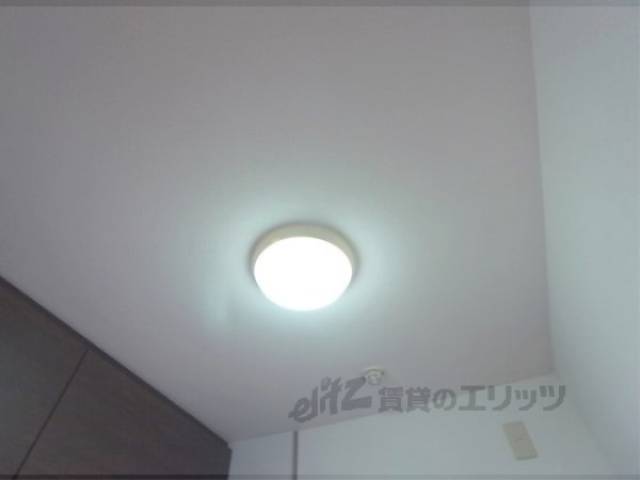 キッチン照明　ｷｯﾁﾝの照明です