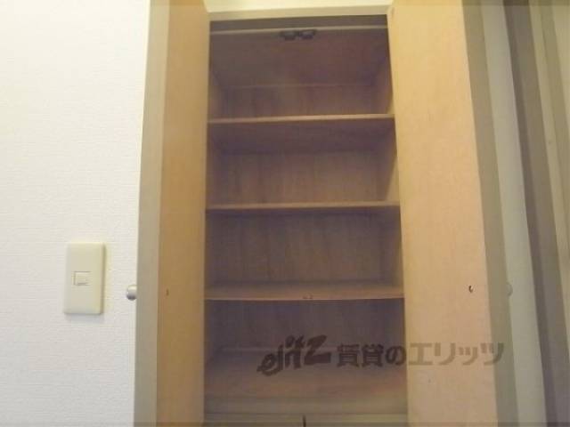 下駄箱　下駄箱上部分です