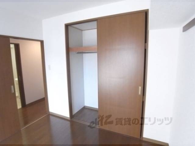 収納　洋室6.1帖