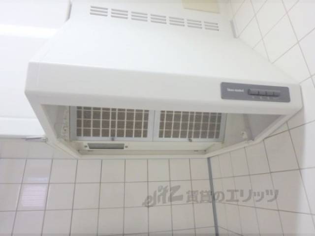 キッチン　換気扇