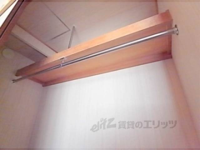 和室　収納