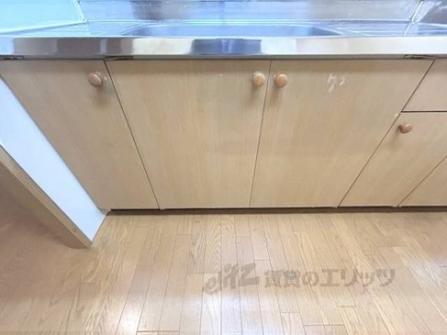 キッチン　下部収納