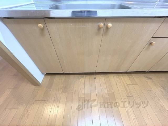 キッチン　下部収納