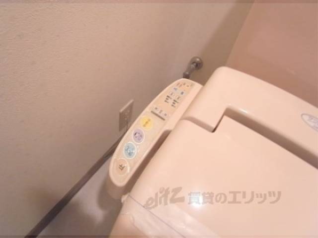トイレ　洗浄機つき