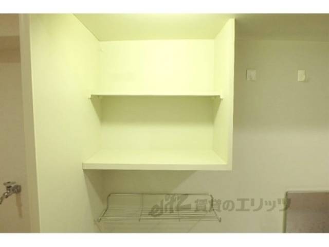 キッチン　上部棚