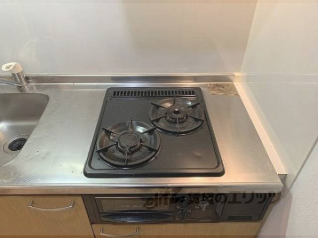 キッチン　コンロ