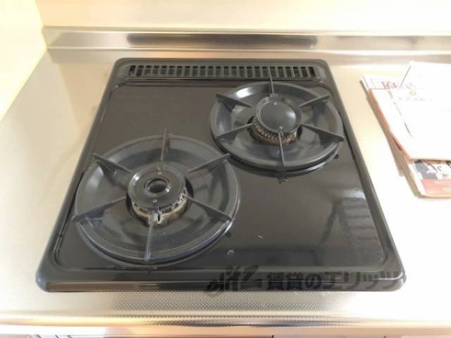 キッチン　ガス2口コンロ