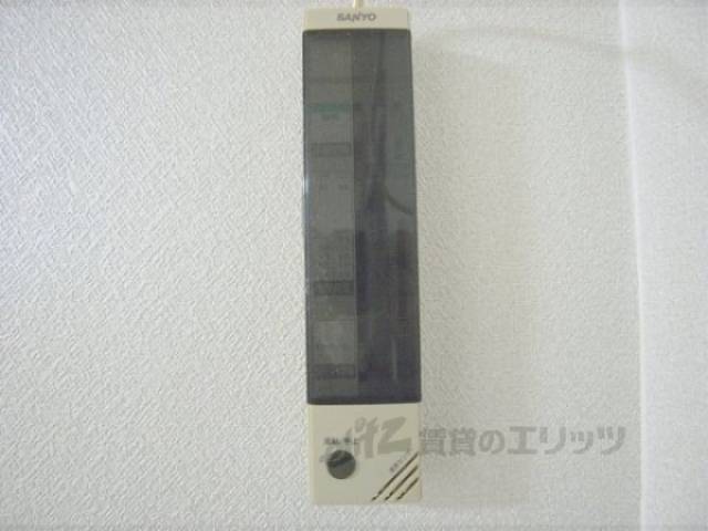 エアコンリモコン