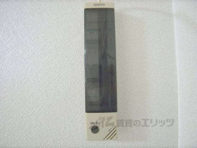 エアコンリモコン