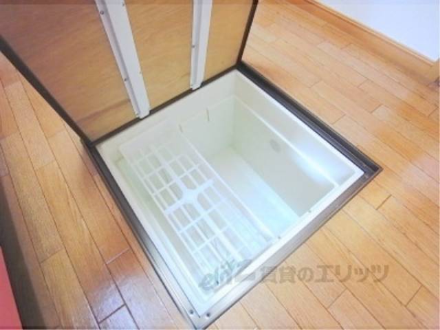 床下収納