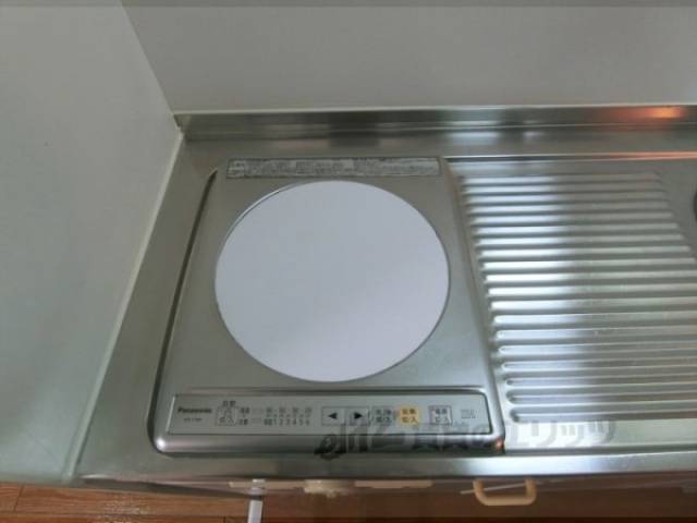 キッチン　コンロ