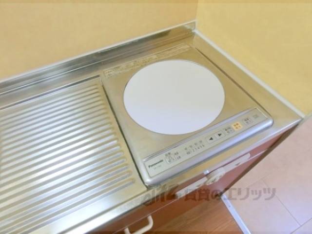 キッチン　コンロ