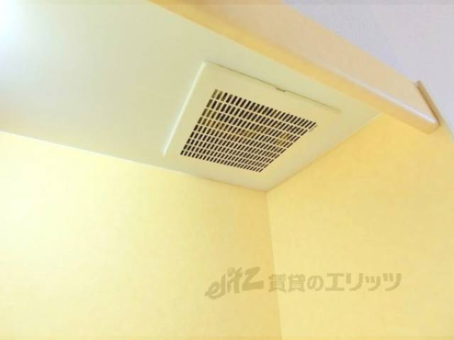 キッチン　換気扇