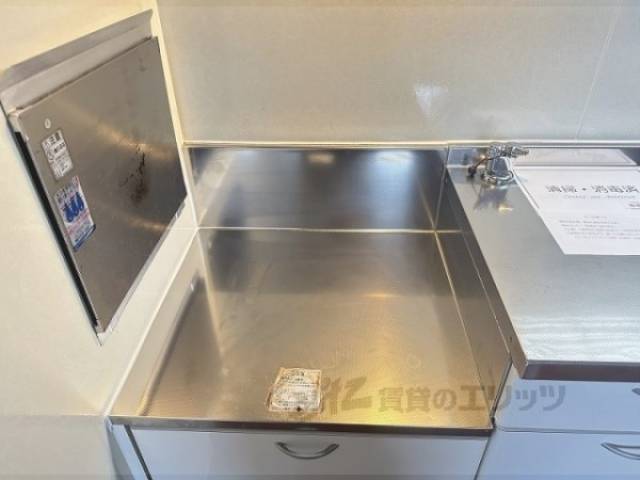 キッチン　コンロ置き場