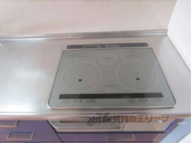 キッチン　コンロ