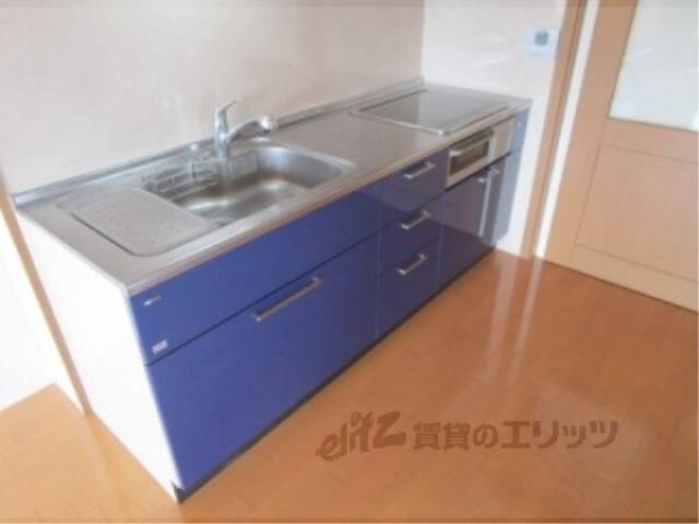 キッチン　下部収納