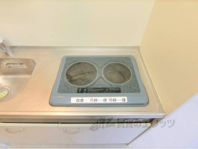 キッチン　コンロ