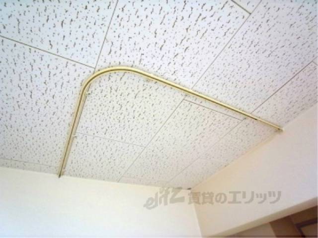 仕切用カーテンレール