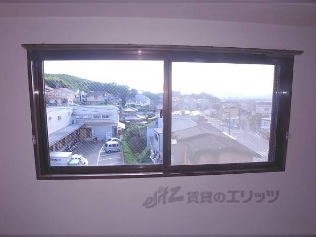 窓