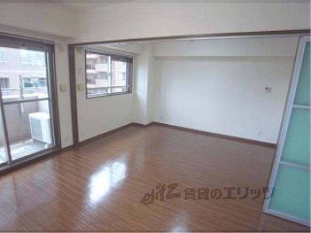 リビング　給湯スイッチ