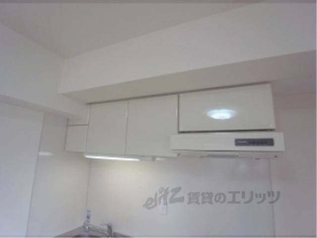 キッチン　収納