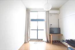 レオパレスかどの室内写真1