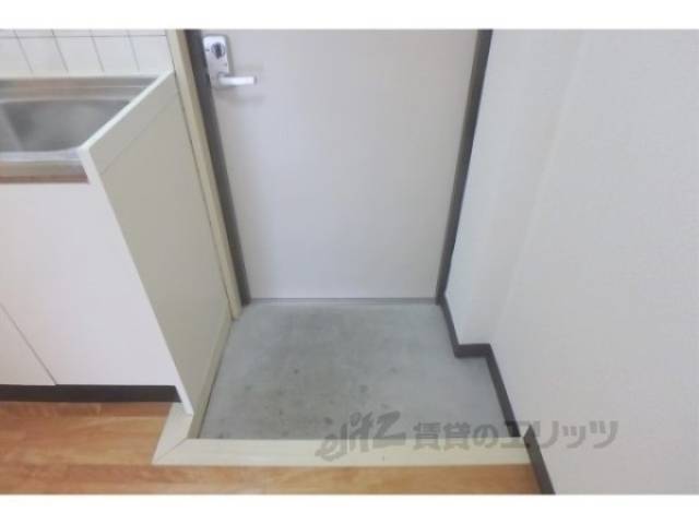 玄関　コンパクトな玄関スペース