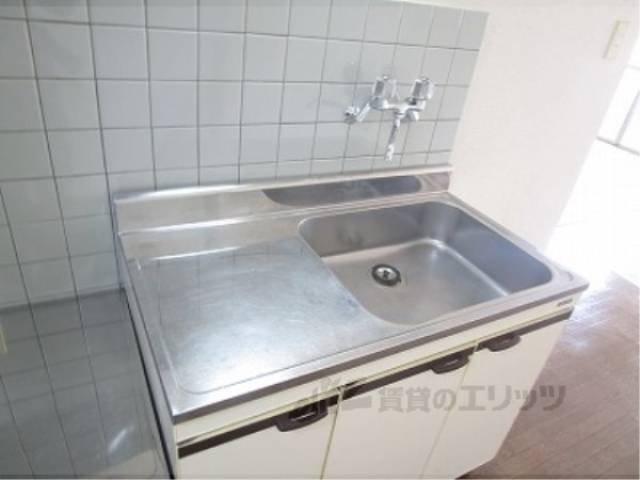 キッチン　収納