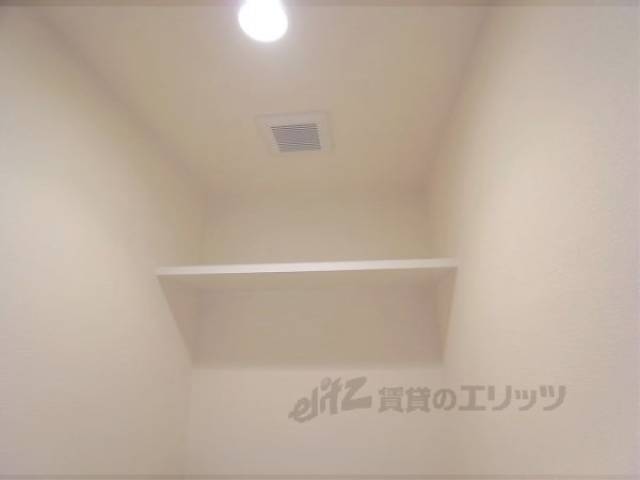 トイレ　収納