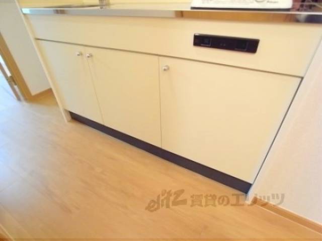 キッチン　下部収納