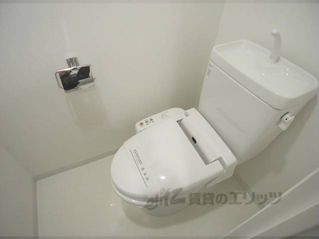 トイレ　もちろん洗浄機付き！