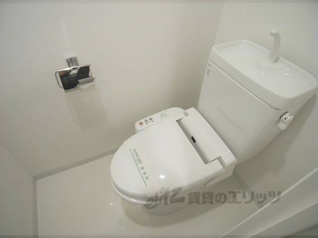 トイレ　もちろん洗浄機付き！