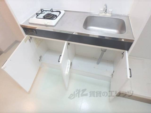 キッチン　収納